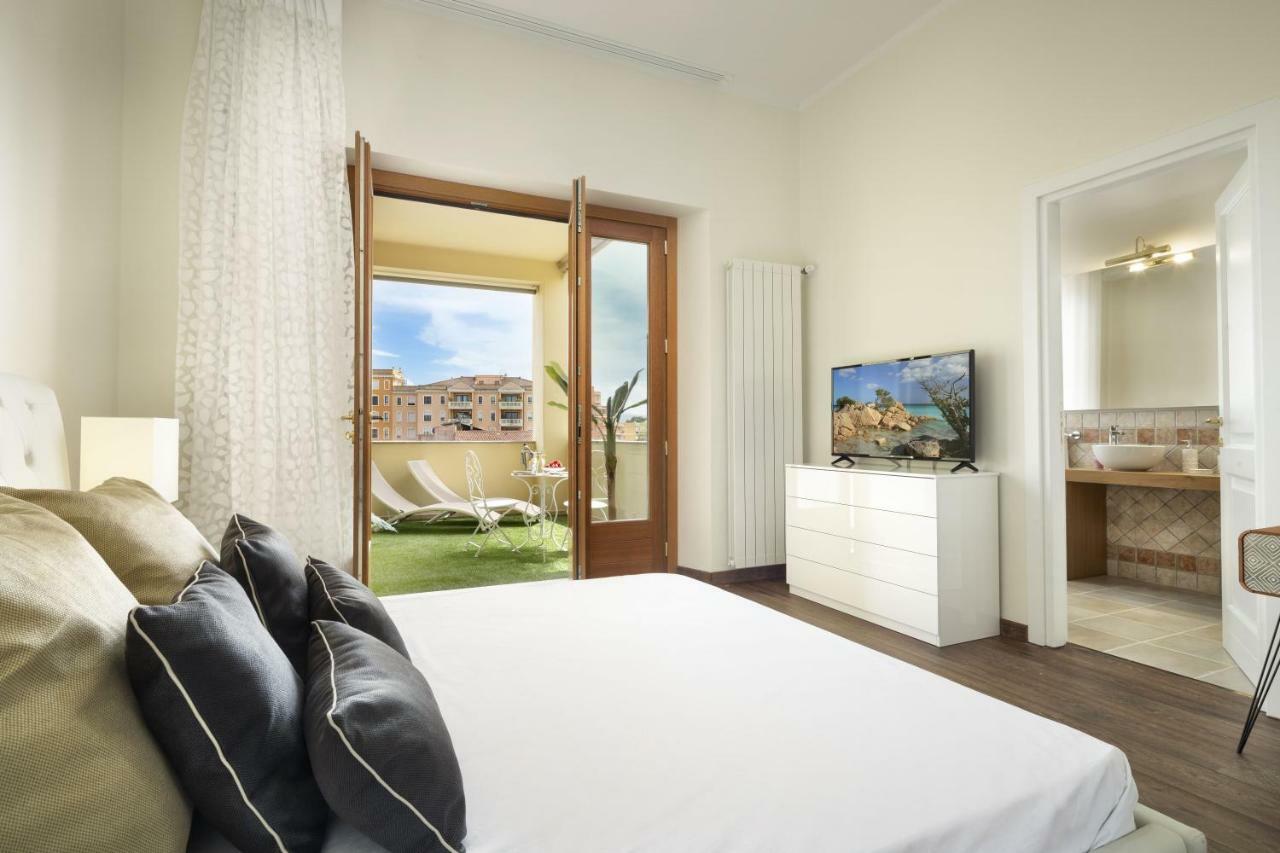 Luxury Rooms & Suites Olbia Esterno foto