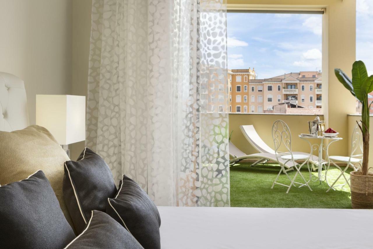 Luxury Rooms & Suites Olbia Esterno foto